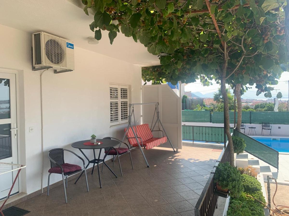 Apartments Villa Bella Vista Seget Trogir Eksteriør bilde