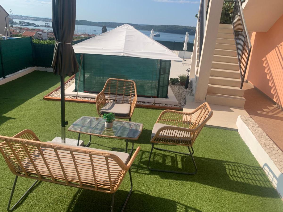 Apartments Villa Bella Vista Seget Trogir Eksteriør bilde