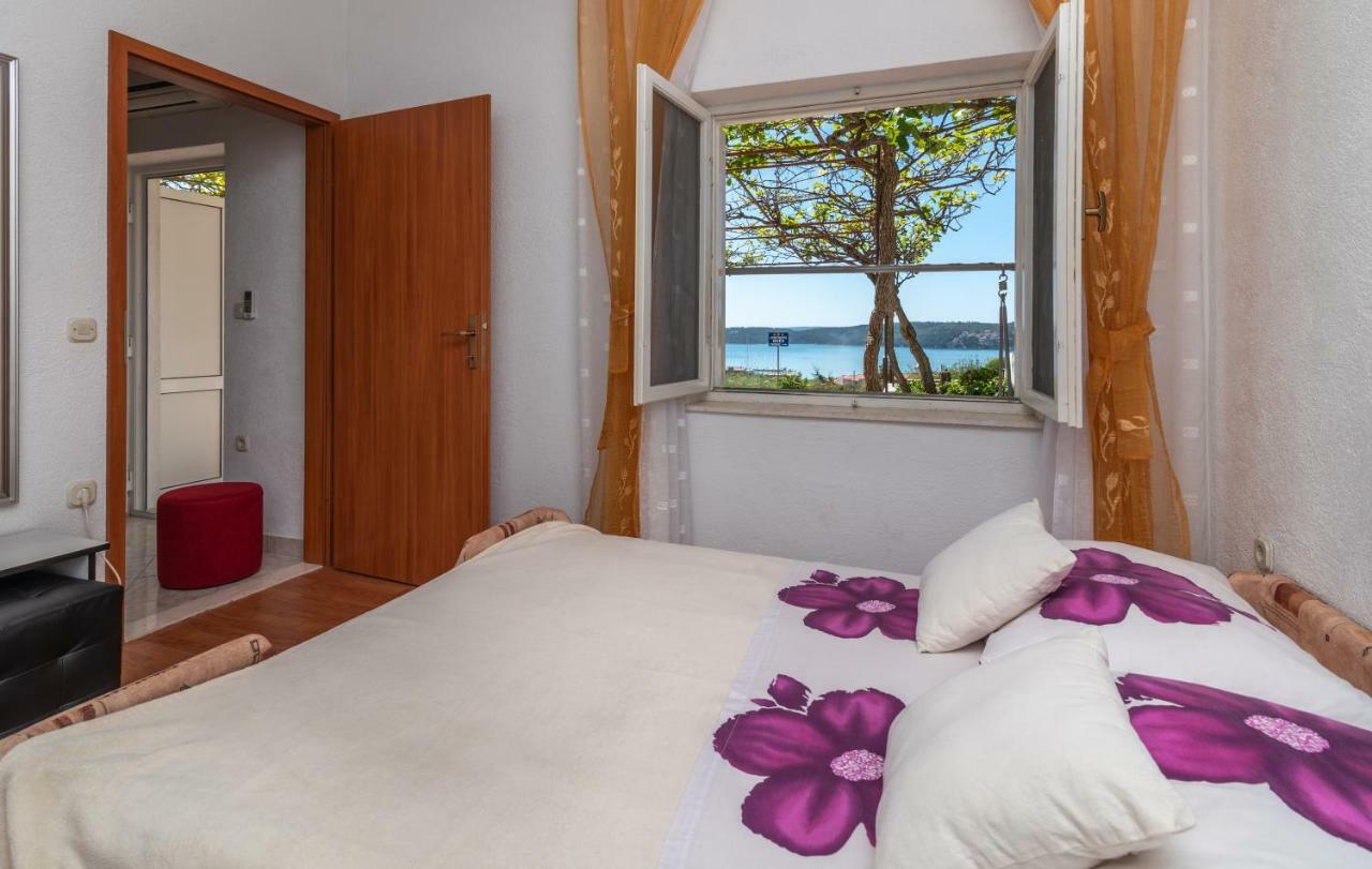 Apartments Villa Bella Vista Seget Trogir Eksteriør bilde