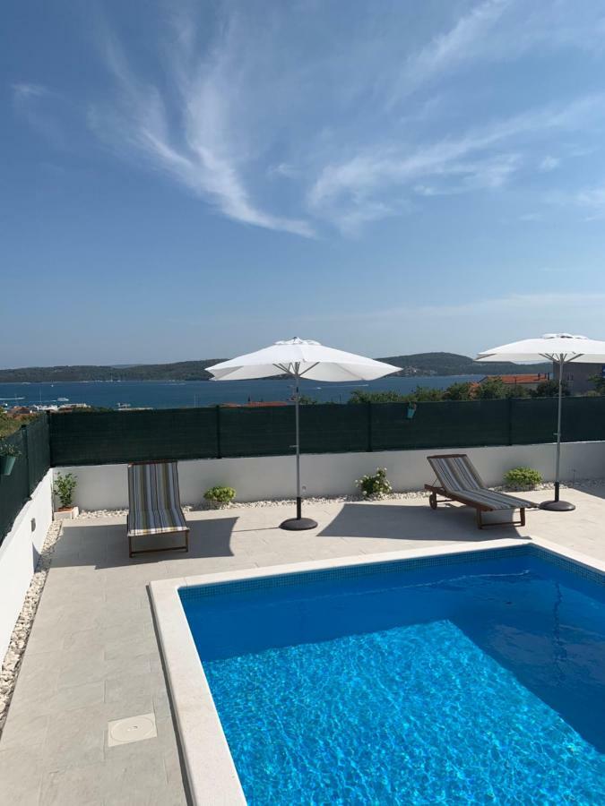 Apartments Villa Bella Vista Seget Trogir Eksteriør bilde